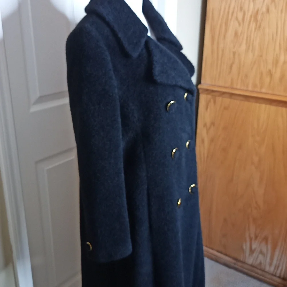 Vintage Full-Length w/Lapel & Faux Fur Look Double Breasted Gold Button … - Picture 4 of 13